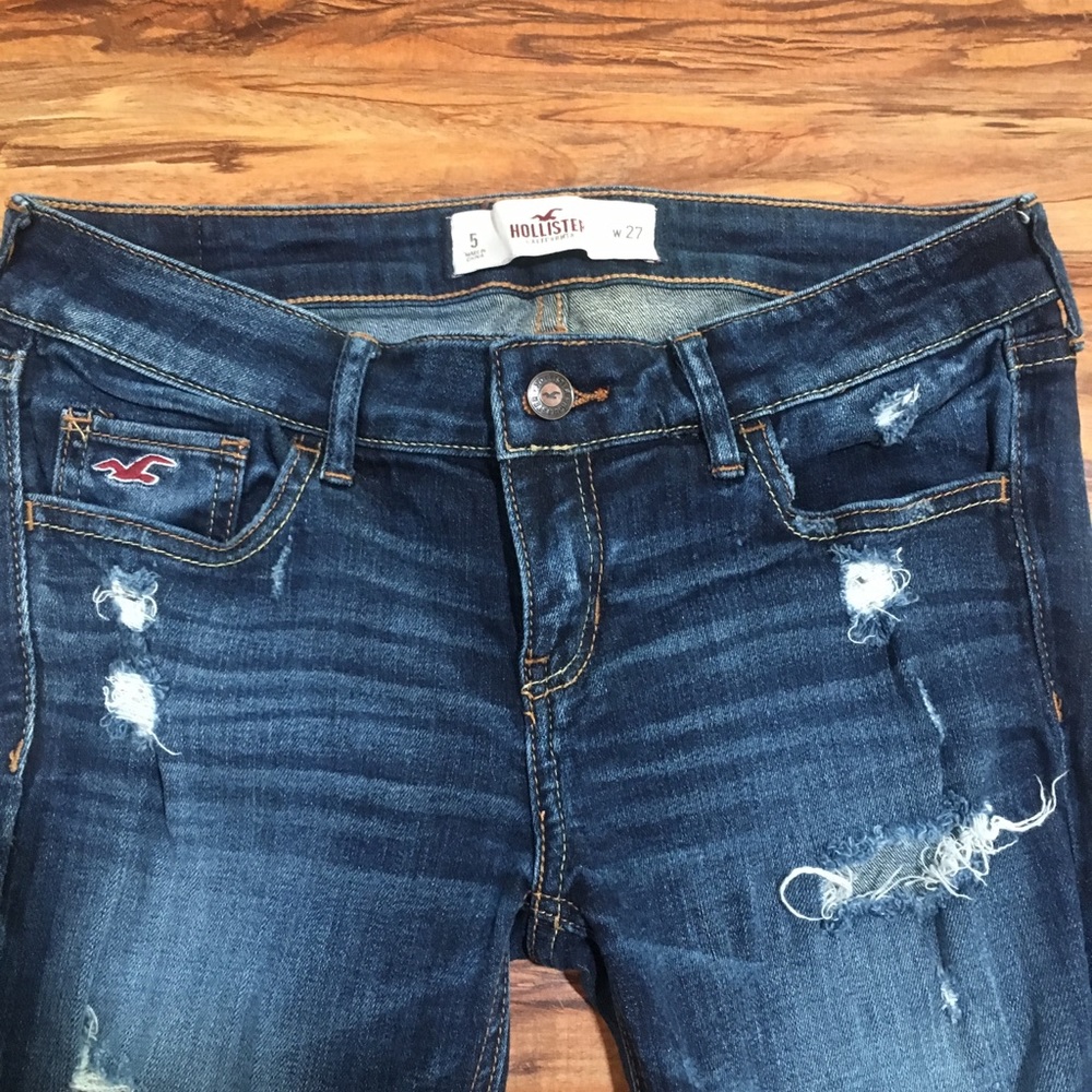 Destressed Jeans - image 3